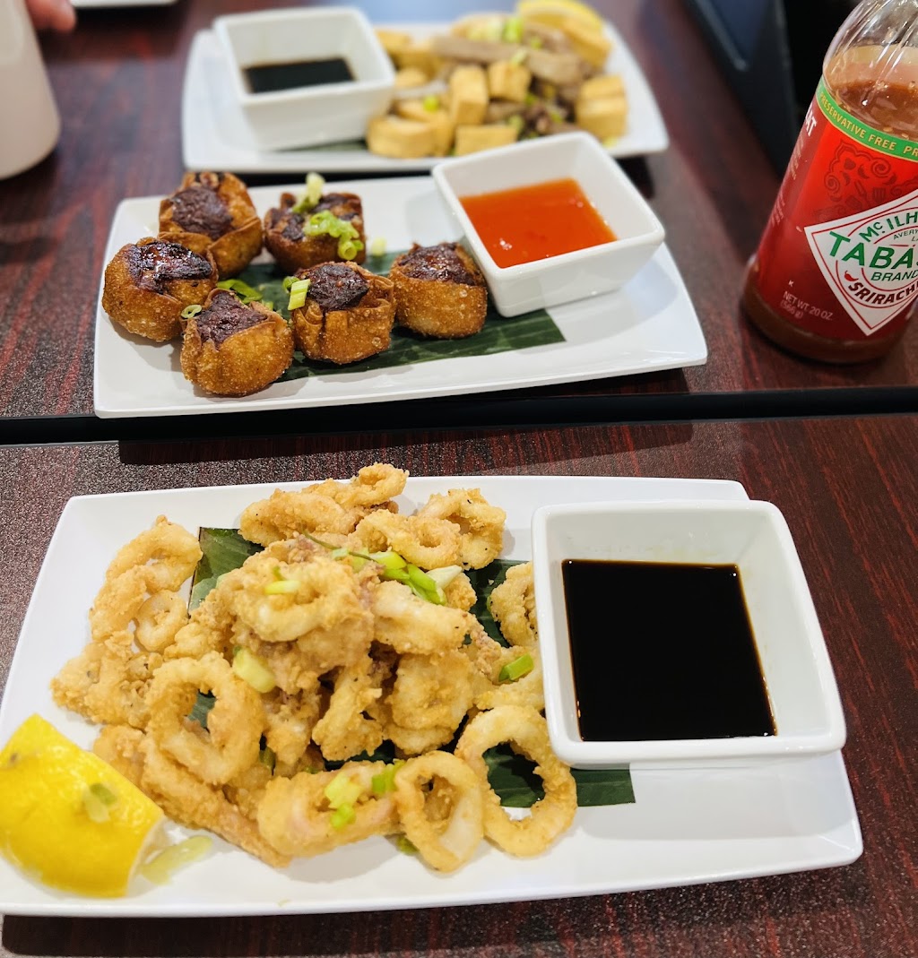The Mami House | restaurant | 250 Rainbow Blvd, Niagara Falls, NY 14303, USA | 7163045100 OR +1 716-304-5100
