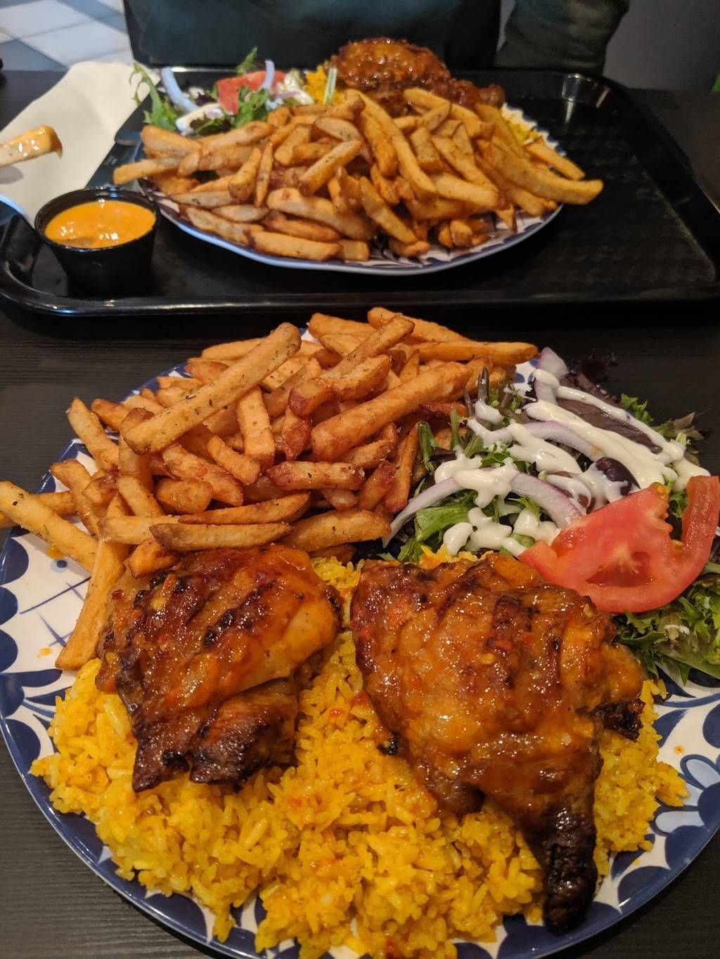 Restaurant Brava Grill 3302 Boulevard Taschereau, Longueuil, QC J4V