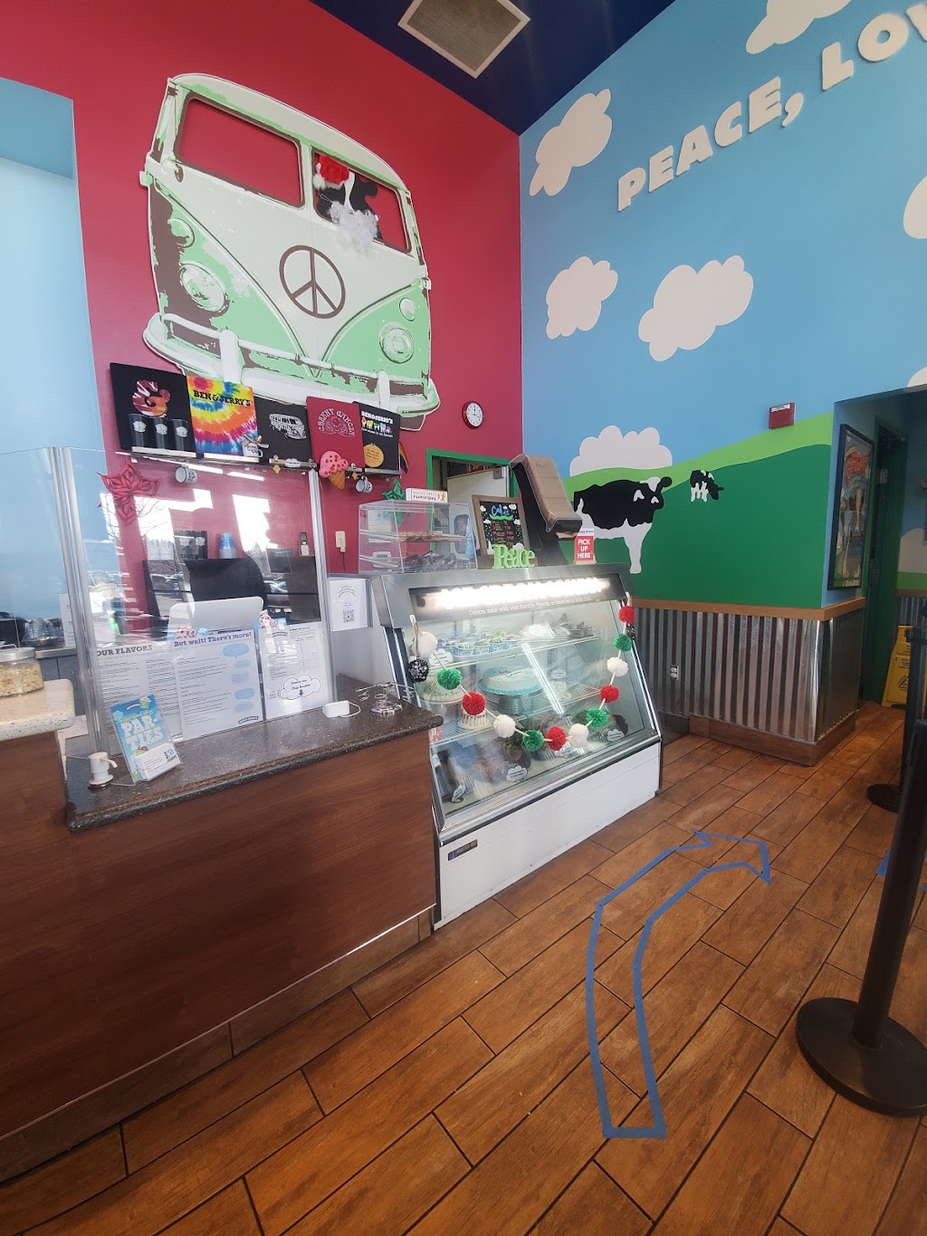 Ben & Jerry’s | meal takeaway | 680 SW Powerhouse Dr, Bend, OR 97702, USA | 5413128115 OR +1 541-312-8115