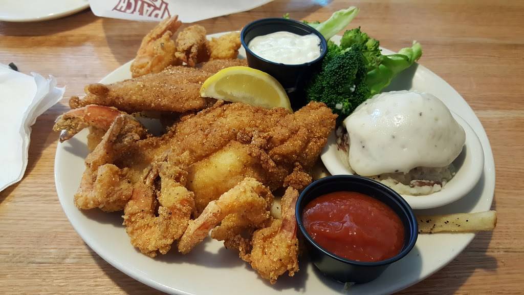 Cotton Patch Cafe | restaurant | 2860 W Washington St, Stephenville, TX 76401, USA | 2549655255 OR +1 254-965-5255