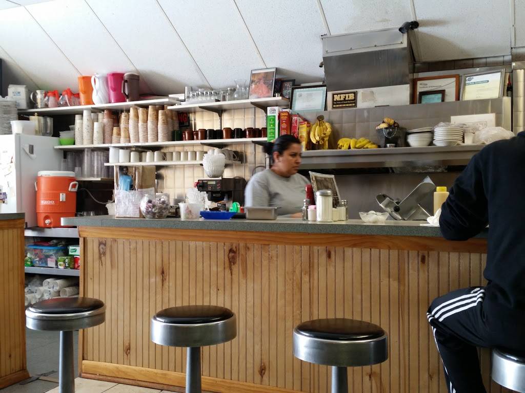 Main Street Diner | restaurant | 14 Main St, Danbury, CT 06810, USA | 2037911237 OR +1 203-791-1237
