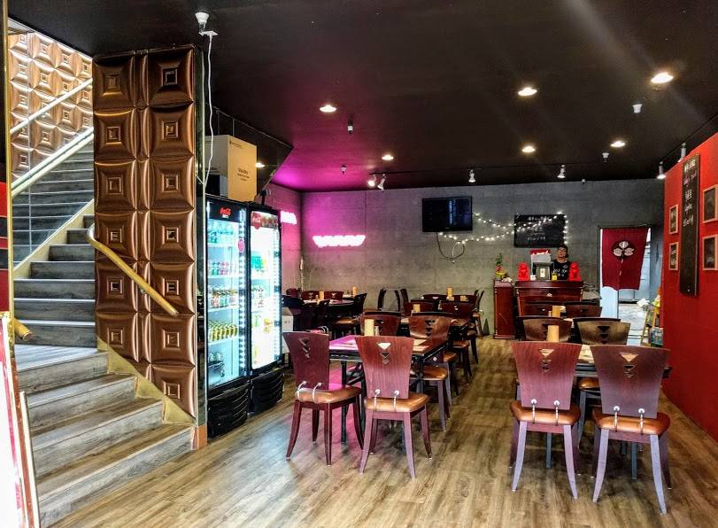 Paramount Superstars | restaurant | 939 Clement St, San Francisco, CA 94118, USA | 4157026677 OR +1 415-702-6677