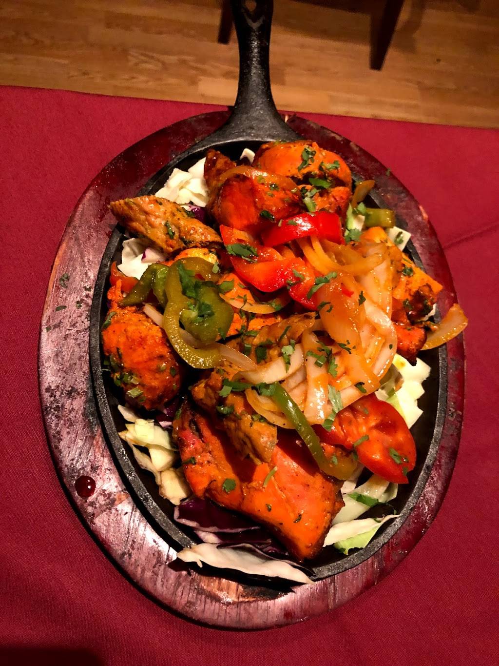 Tandoori Bellevue | restaurant | 67 Rue Sainte-Anne, Sainte-Anne-de-Bellevue, QC H9X 1L5, Canada | 5144574141 OR +1 514-457-4141