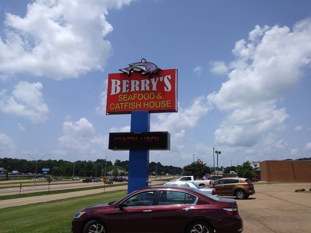 Berry S Seafood Magee Restaurant 1616 Us 49 Magee Ms Usa