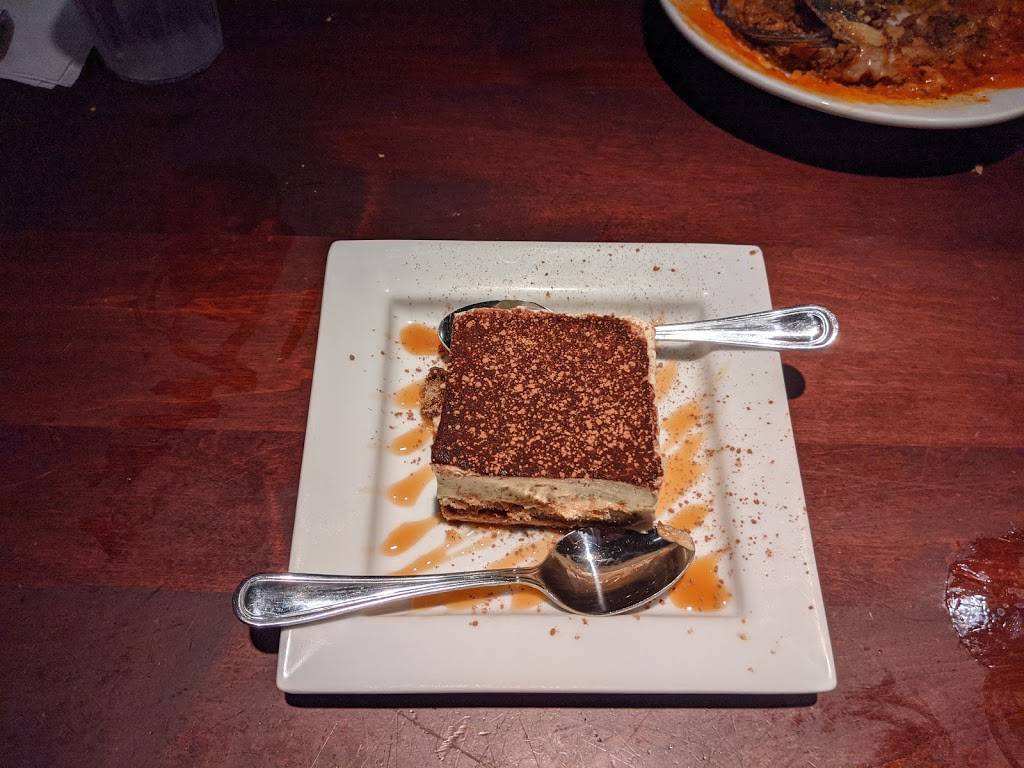 DiMartinos Muffulettas | restaurant | 700 S Tyler St, Covington, LA 70433, USA | 9852766460 OR +1 985-276-6460