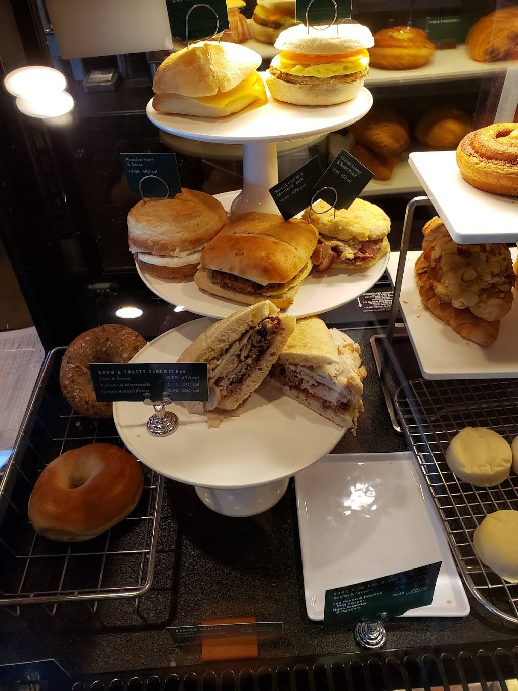 Starbucks | cafe | 2828 N. Broadway Street, Pittsburg, KS 66762, USA | 6202300419 OR +1 620-230-0419