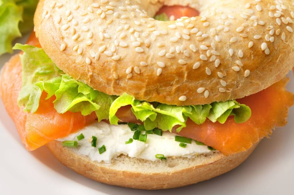 5 Borough Bagels 13435 University Ave 300, Clive, IA 50325, USA