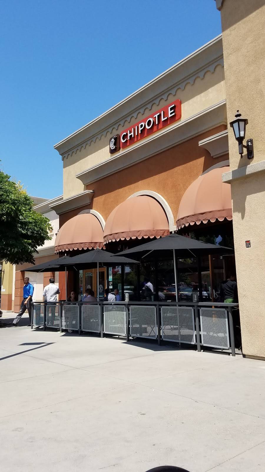 Chipotle Mexican Grill | restaurant | 2121 W Main St Ste 210, Alhambra, CA 91801, USA | 6262845509 OR +1 626-284-5509