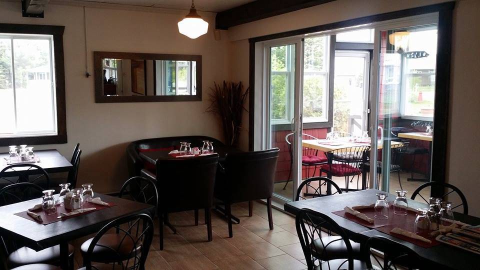 Délices des Vents | restaurant | 4400 Rue des Floralies, Shawinigan, QC G9T 5K5, Canada | 8195387767 OR +1 819-538-7767