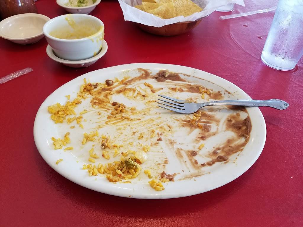 El Rincon Mexican Restaurant | restaurant | 209 W US Hwy 80, White Oak, TX 75693, USA | 9032950506 OR +1 903-295-0506
