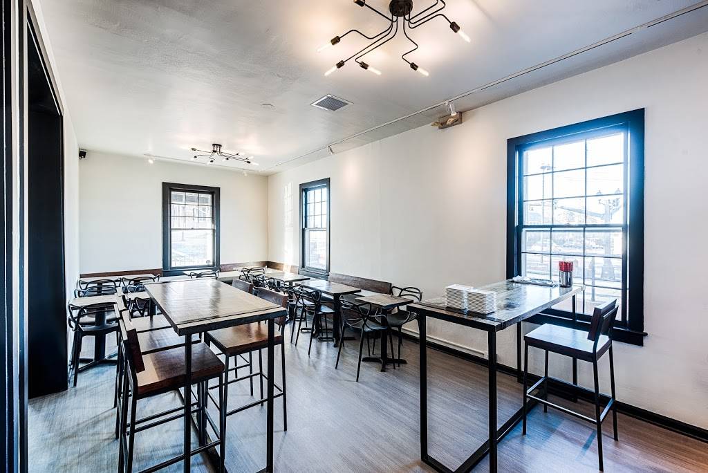 High Side | restaurant | 4009 Chain Bridge Rd, Fairfax, VA 22030, USA | 7038658181 OR +1 703-865-8181