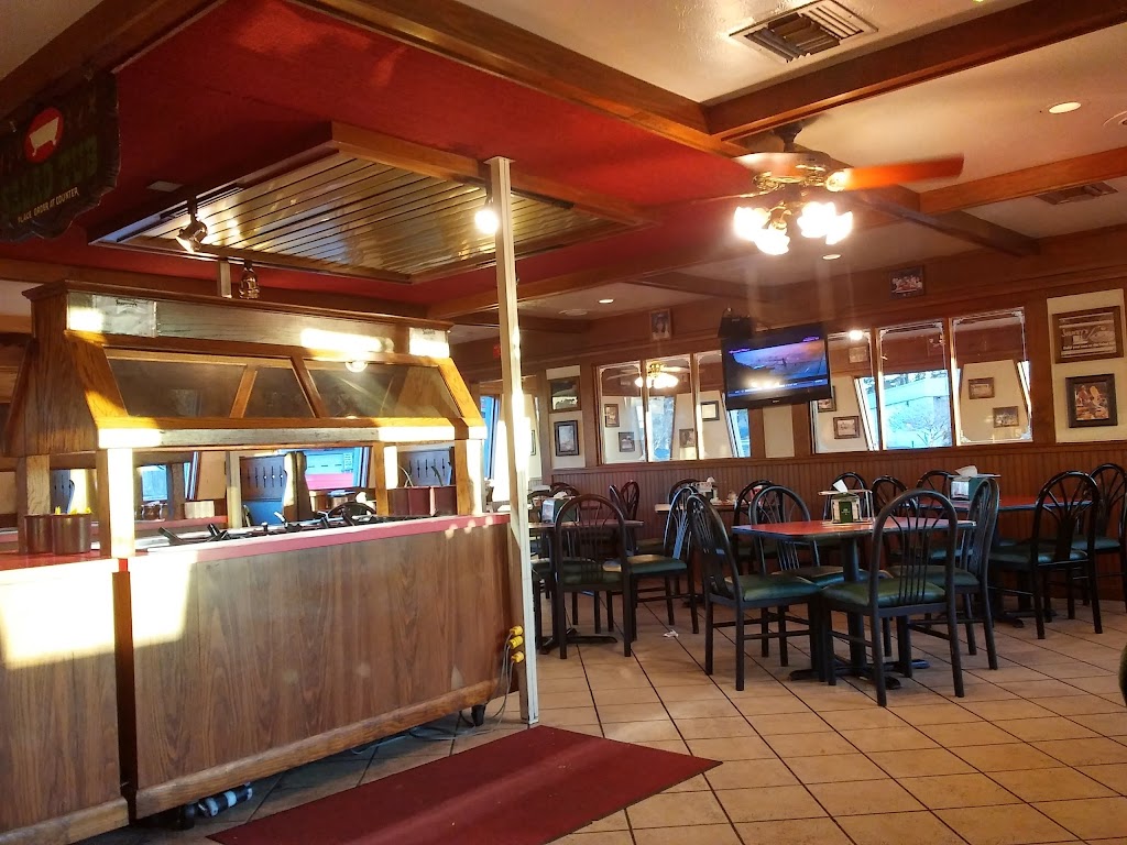 Johnnys Pizza House | meal delivery | 3501 Desiard Street, Monroe, LA 71203, USA | 3183432222 OR +1 318-343-2222