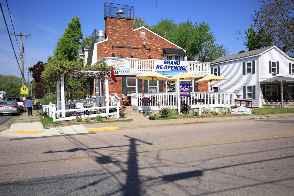 SeaSide Thai and French Restaurant | restaurant | 201 Wilder Ave, Colonial Beach, VA 22443, USA | 8042242410 OR +1 804-224-2410
