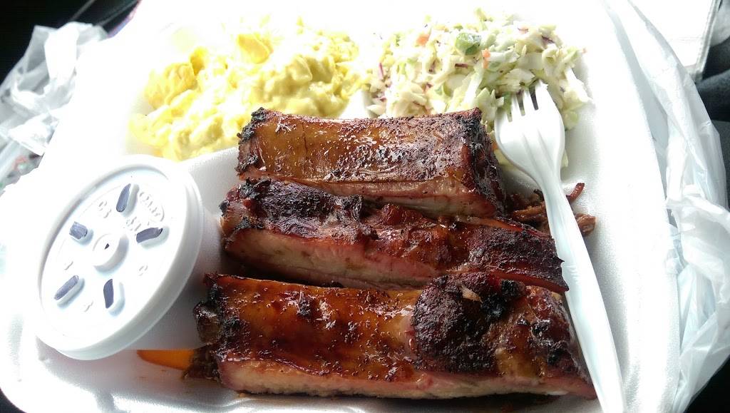 J.T.s Barbeque and Catering | restaurant | 505 S Sunnylane Rd, Del City, OK 73115, USA | 4056703350 OR +1 405-670-3350