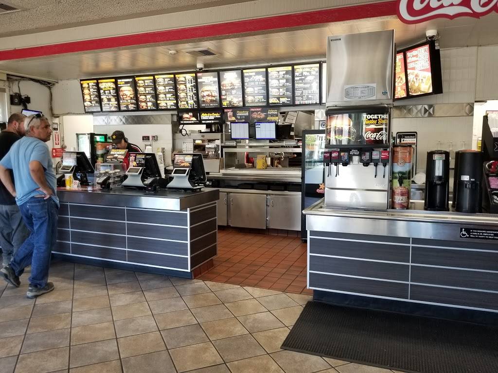 Carls Jr. / Green Burrito | restaurant | 24715 Pico Canyon Rd, Stevenson Ranch, CA 91381, USA | 6612599098 OR +1 661-259-9098