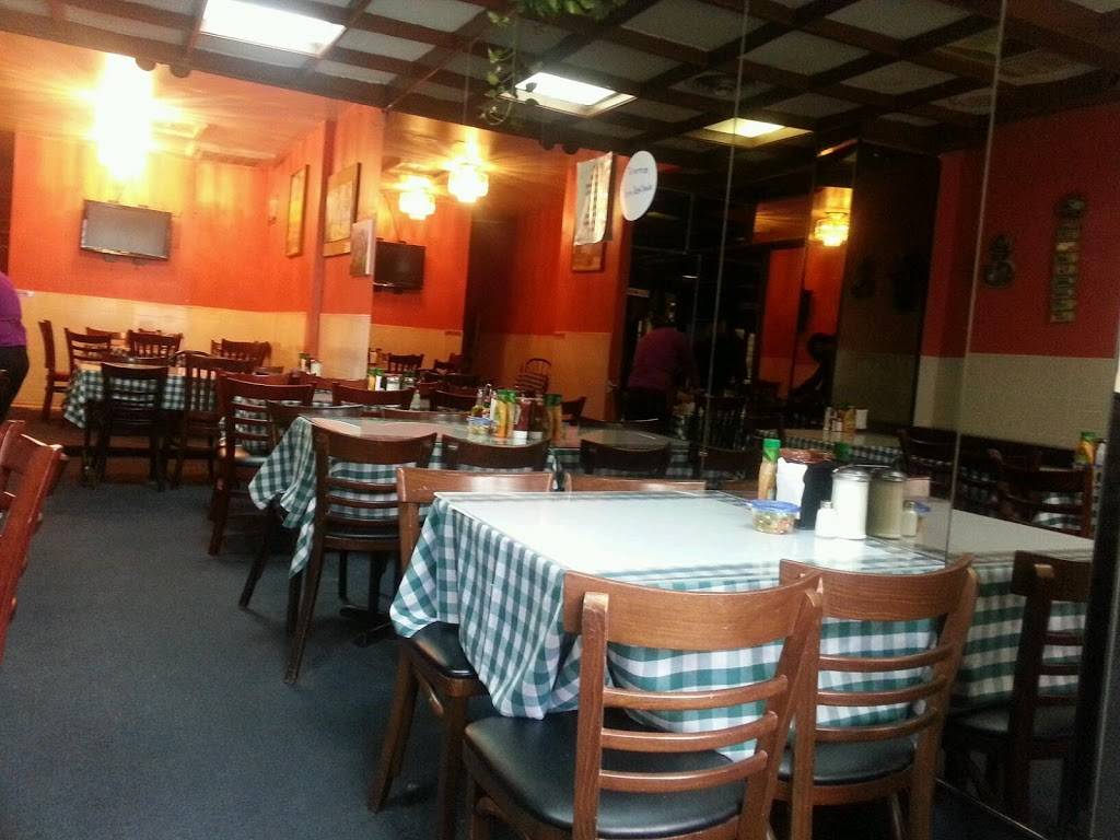 La Cabaña Salvadoreña | restaurant | 4384 Broadway, New York, NY 10040, USA | 2129287872 OR +1 212-928-7872