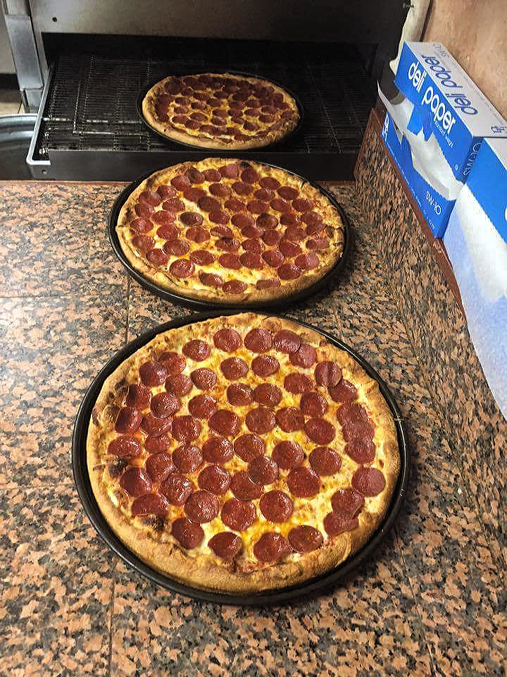 Harry's Famous Pizza 6 S Main St, Uxbridge, MA 01569, USA