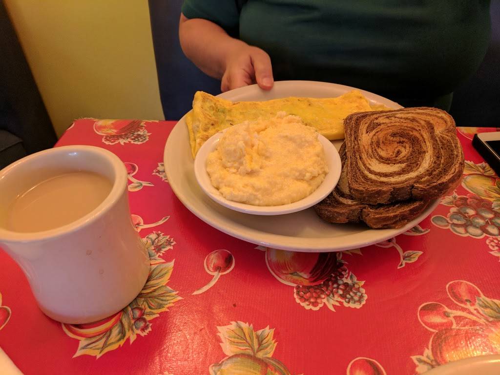 West Street Diner | restaurant | 2076 West St, Germantown, TN 38138, USA | 9017572191 OR +1 901-757-2191