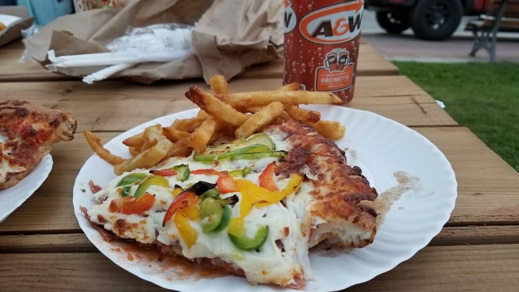 Restaurant Pizza Mike Coaticook | meal delivery | 7 Rue Child, Coaticook, QC J1A 2B2, Canada | 8198494422 OR +1 819-849-4422