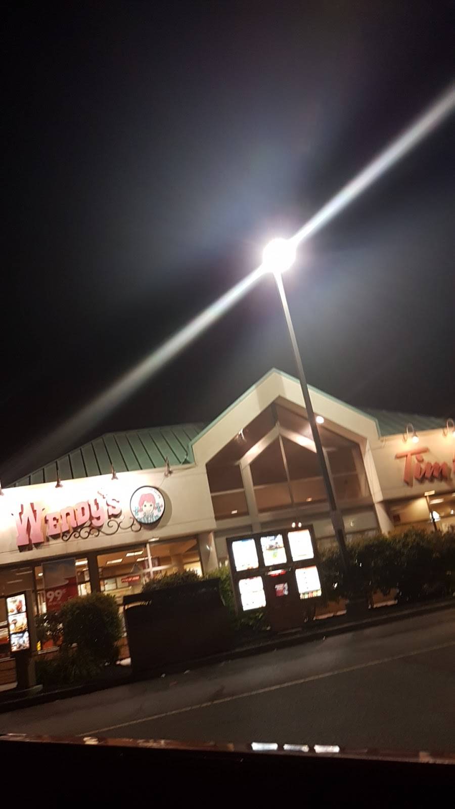 Wendys | restaurant | 1889 Scugog St, Port Perry, ON L9L 1H9, Canada | 9059853399 OR +1 905-985-3399