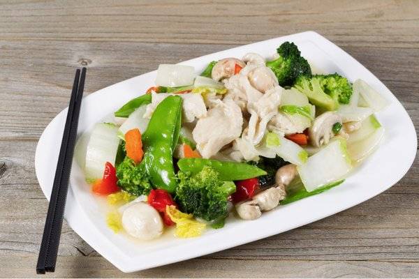 Koi Chinese Cuisine & Lounge | meal delivery | 901 Washington St, Attleboro, MA 02703, USA | 5087619339 OR +1 508-761-9339