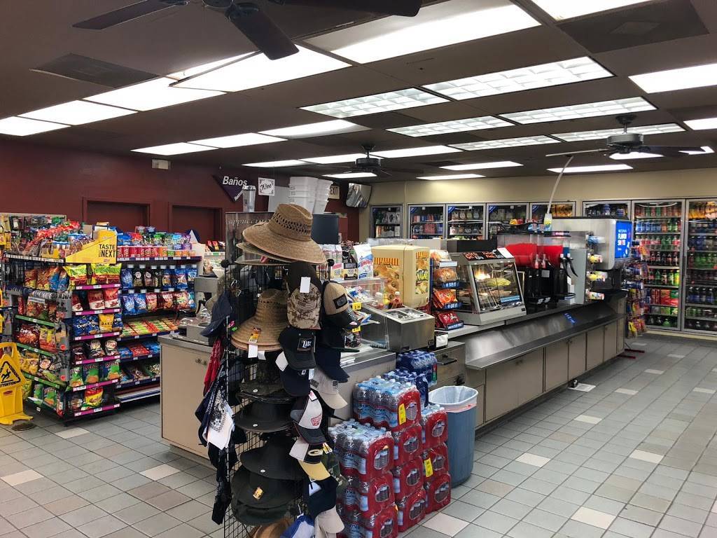 Johnny Quik Food Store | meal takeaway | 5310 W Spruce Ave, Fresno, CA 93722, USA | 5592779666 OR +1 559-277-9666