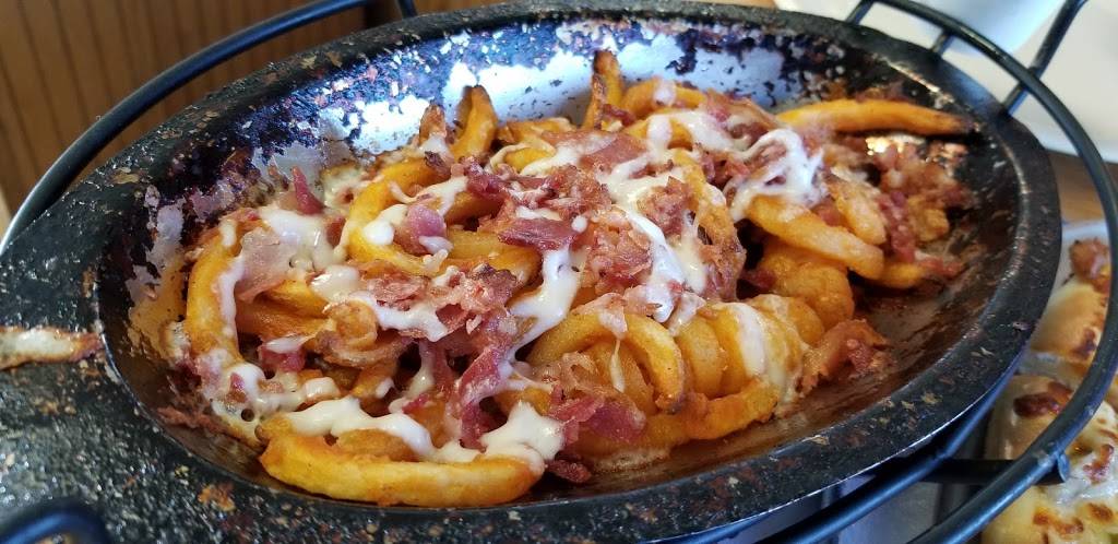 Pizza Plus | restaurant | 6912 Duffield-Pattonsville Rd., Duffield, VA 24244, USA | 2764311515 OR +1 276-431-1515