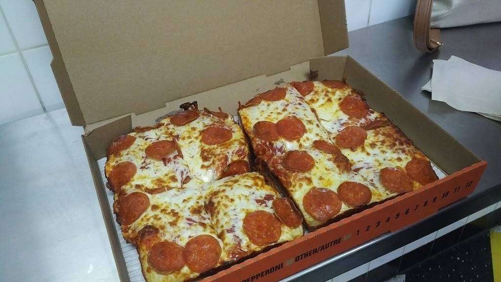 Little Caesars Pizza | meal takeaway | 3066 Boulevard Saint-Charles, Kirkland, QC H9H 3B7, Canada | 5146307357 OR +1 514-630-7357