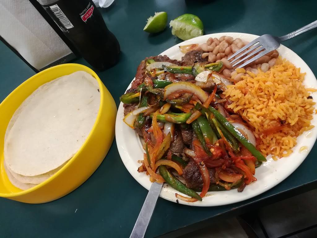 El Primo Products Hispanos | restaurant | 725 Parkway #3, Sevierville, TN 37862, USA | 8654298872 OR +1 865-429-8872