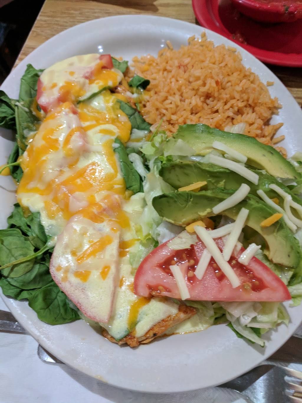 Chavos Mexican Restaurant Vivian 1033 S Pine St, Vivian, LA 71082, USA