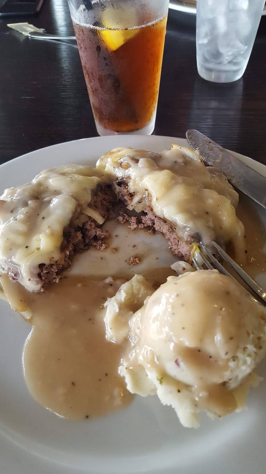 Boathouse Bar and Grill | restaurant | 5401 Marina Dr, Athens, TX 75752, USA | 9036752628 OR +1 903-675-2628