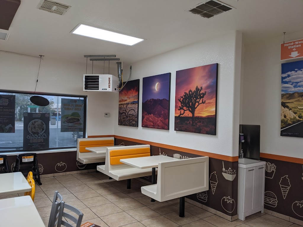 Classic Burgers | restaurant | 6525 W Inyokern Rd, Inyokern, CA 93527, USA | 7603774555 OR +1 760-377-4555