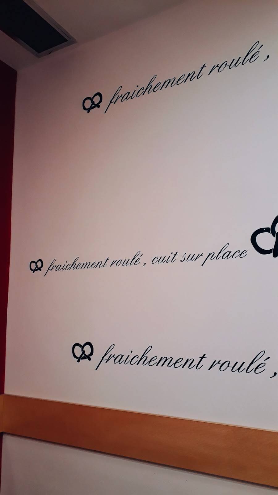 Mr Pretzels | restaurant | 6701 Route Transcanadienne, Pointe-Claire, QC H9R 5X4, Canada | 5146946060 OR +1 514-694-6060