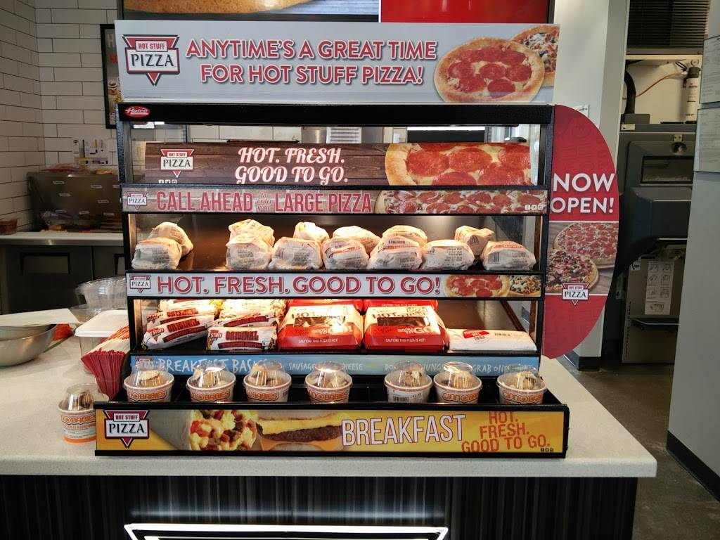 Caverns Market Exxon / Which Wich | restaurant | 5721 Fallbrooke Dr, Salem, VA 24153, USA | 5404043318 OR +1 540-404-3318