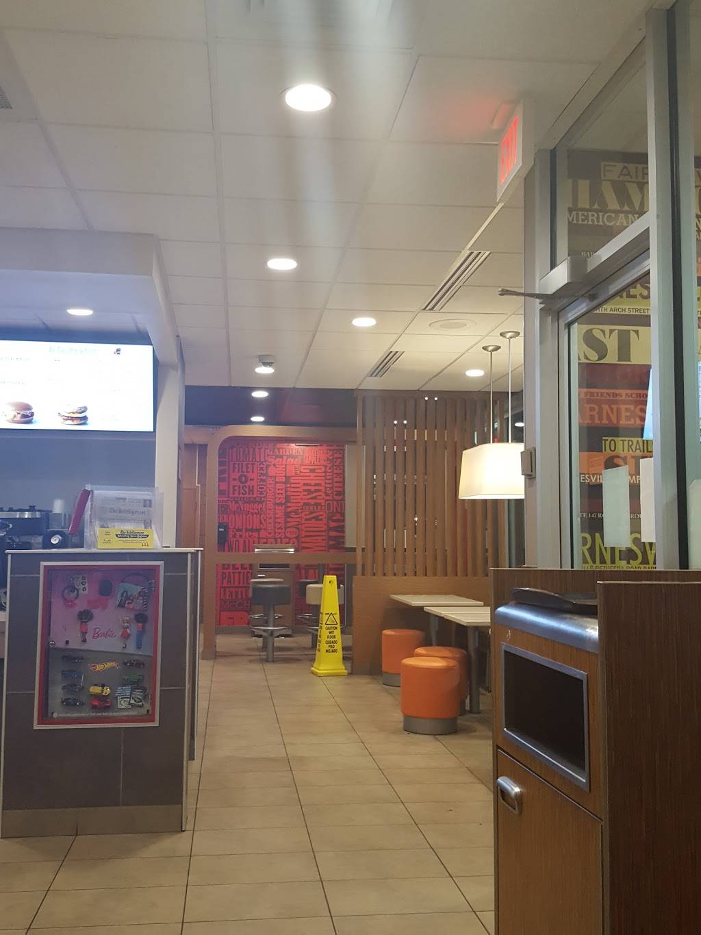 McDonalds | cafe | 825 E W Main St, Barnesville, OH 43713, USA | 7404251554 OR +1 740-425-1554
