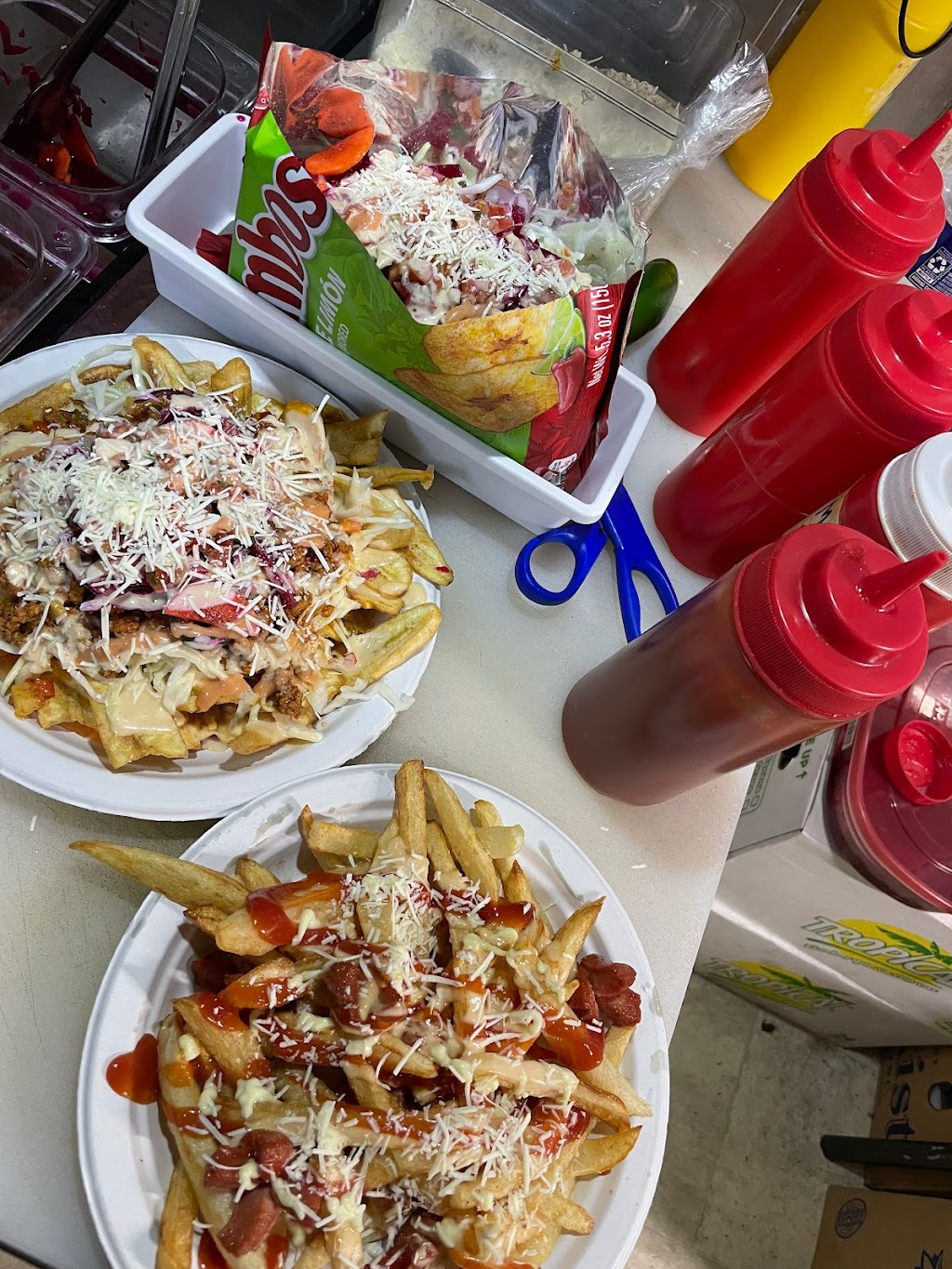Zambos preparados | restaurant | 320 E Club Blvd, Durham, NC 27704, USA | 3017148470 OR +1 301-714-8470