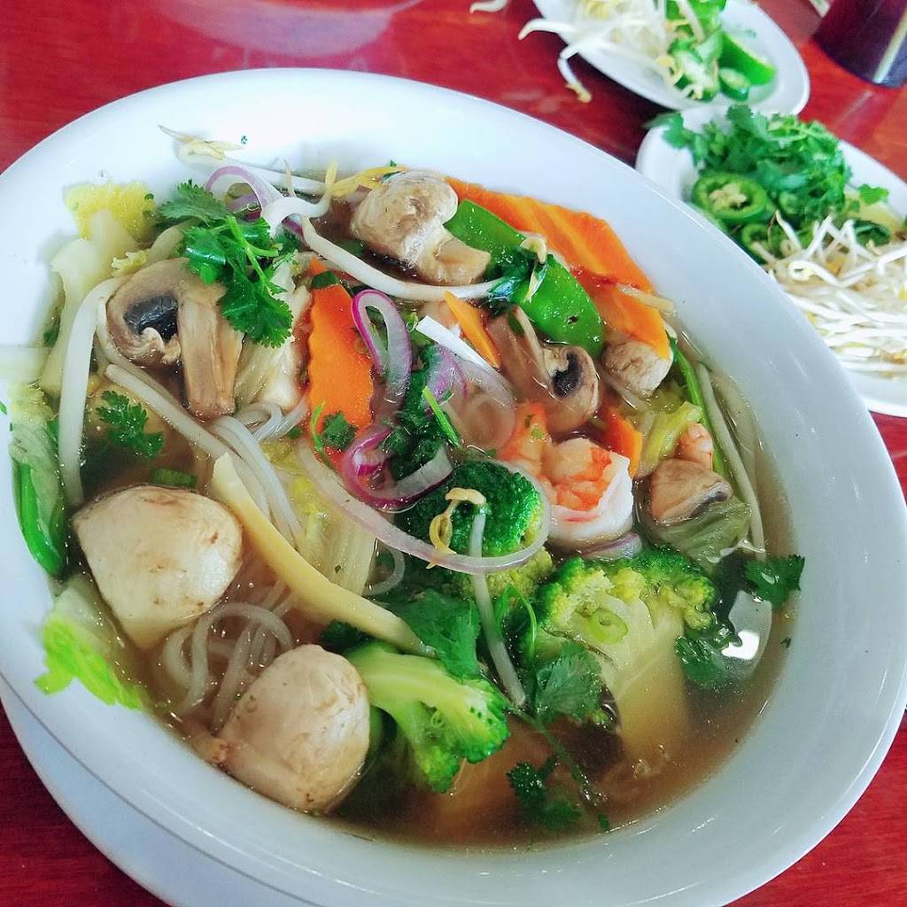 Pho Garden Vietnamese & Chinese Cuisine | 2535 SE Military Dr, San ...