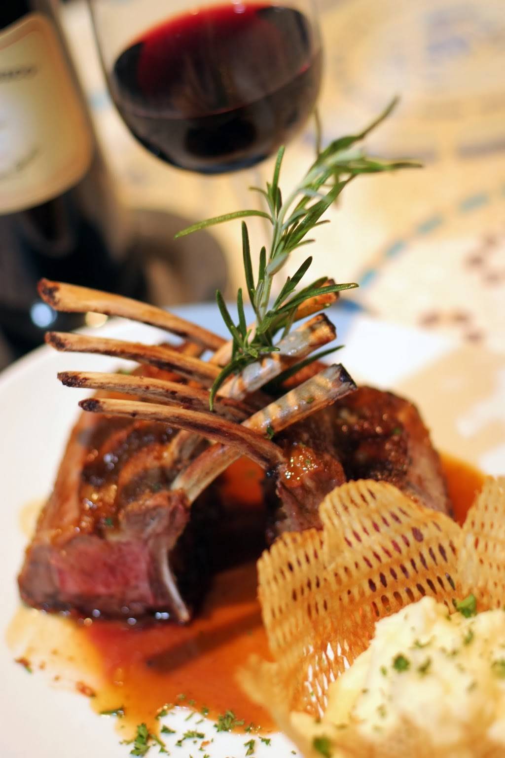 Tavira Restaurant | restaurant | 8401 Connecticut Ave, Chevy Chase, MD 20815, USA | 3016528684 OR +1 301-652-8684