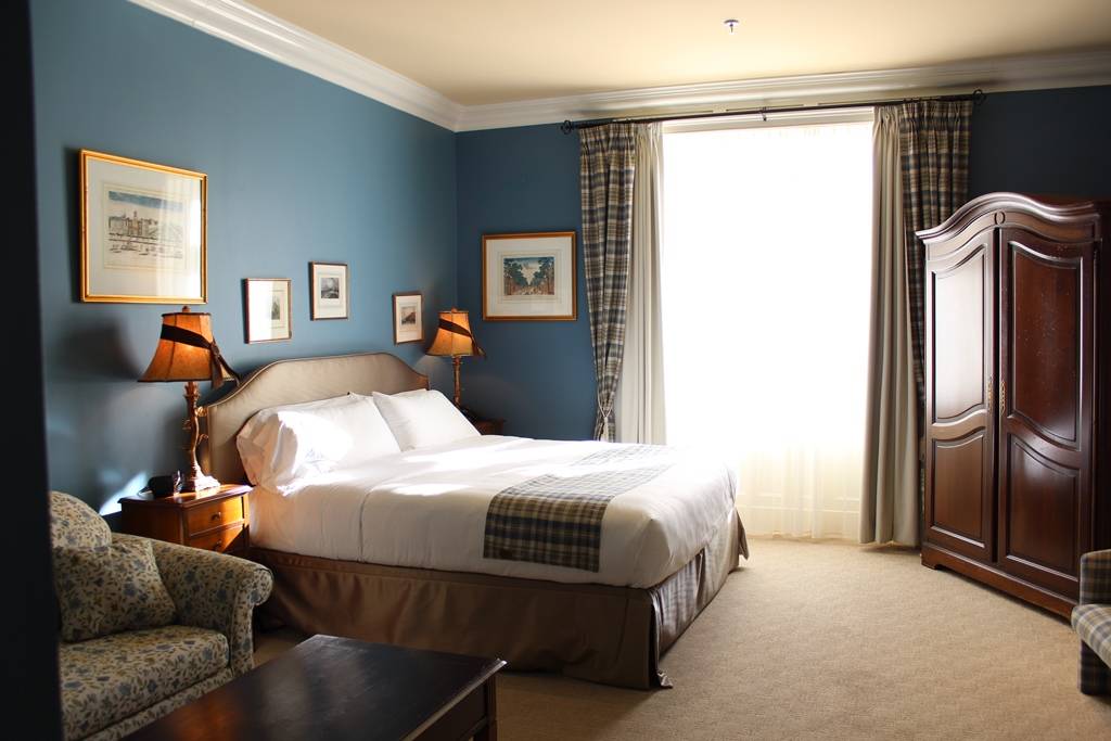 Manoir Rouville Campbell | restaurant | 125 Chemin des Patriotes Sud, Mont-Saint-Hilaire, QC J3H 3G5, Canada | 4504466060 OR +1 450-446-6060
