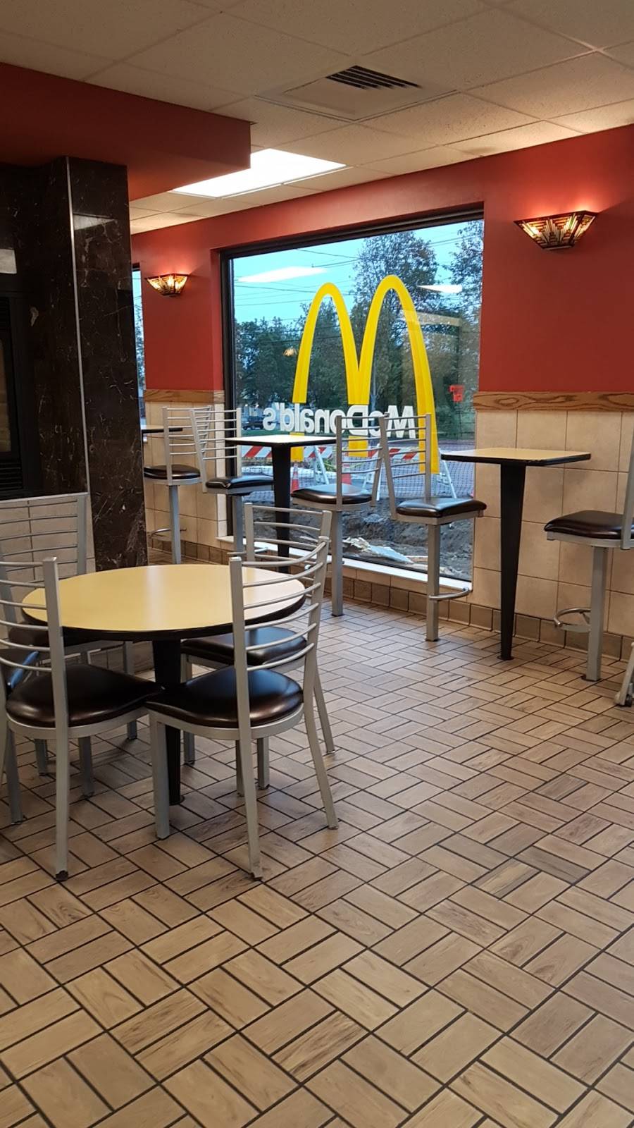 McDonald's Cafe 209 Western Ave, Augusta, ME 04330, USA