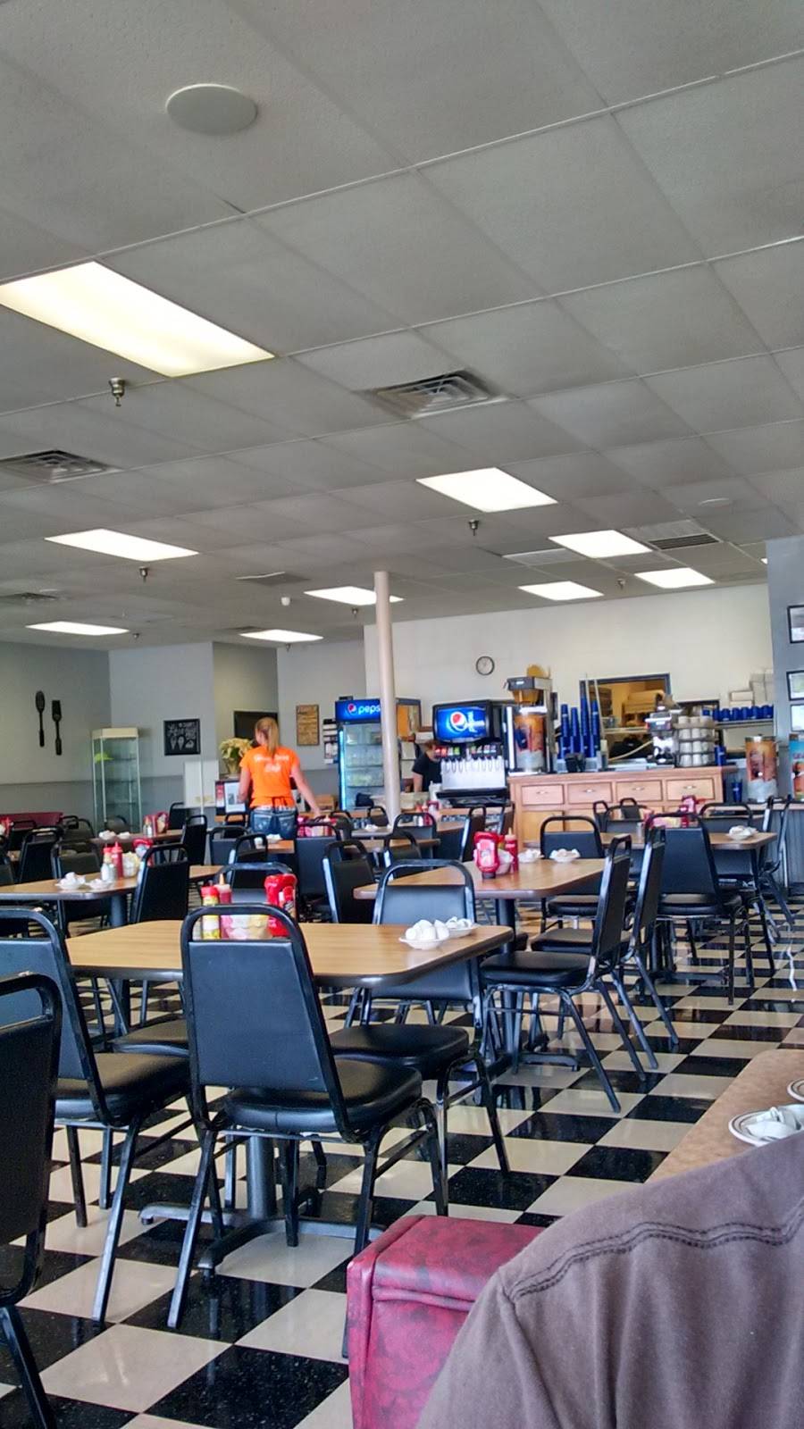 HomeTown Cafe | cafe | 3370 US-1, Franklinton, NC 27525, USA | 9194941500 OR +1 919-494-1500