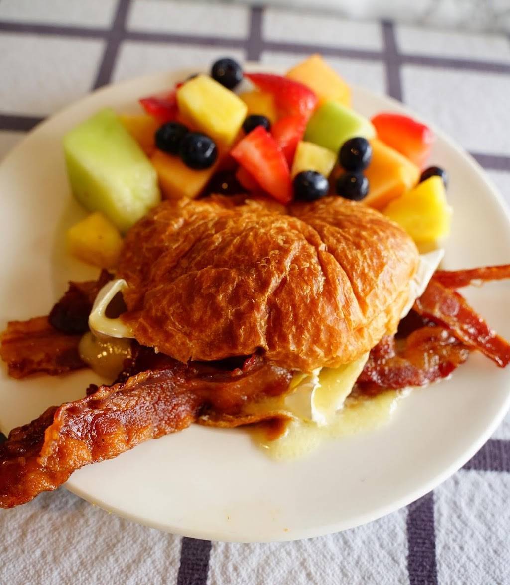 The Gourmet Shop | cafe | 724 Saluda Ave, Columbia, SC 29205, USA | 8037993705 OR +1 803-799-3705