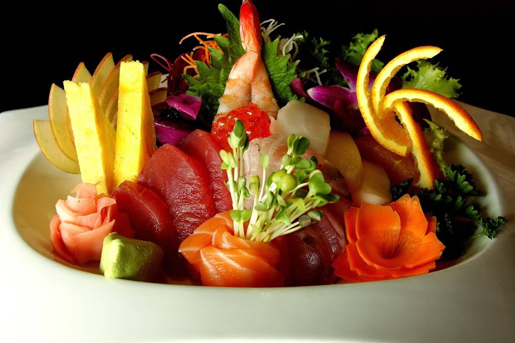 Shus Sushi Bar & Grill | restaurant | 4566 IL-71, Oswego, IL 60543, USA | 6305548733 OR +1 630-554-8733