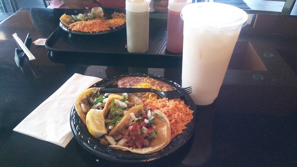 Robertitos Taco Shop | restaurant | 6581 N Riverside Dr, Fresno, CA 93722, USA | 5592753203 OR +1 559-275-3203