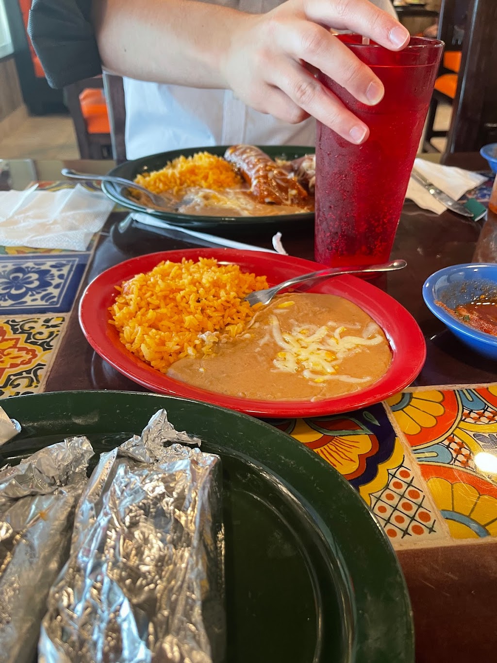El Paisano Mexican Grill | restaurant | W Main St, Carbondale, IL 62901, USA | 6183191685 OR +1 618-319-1685