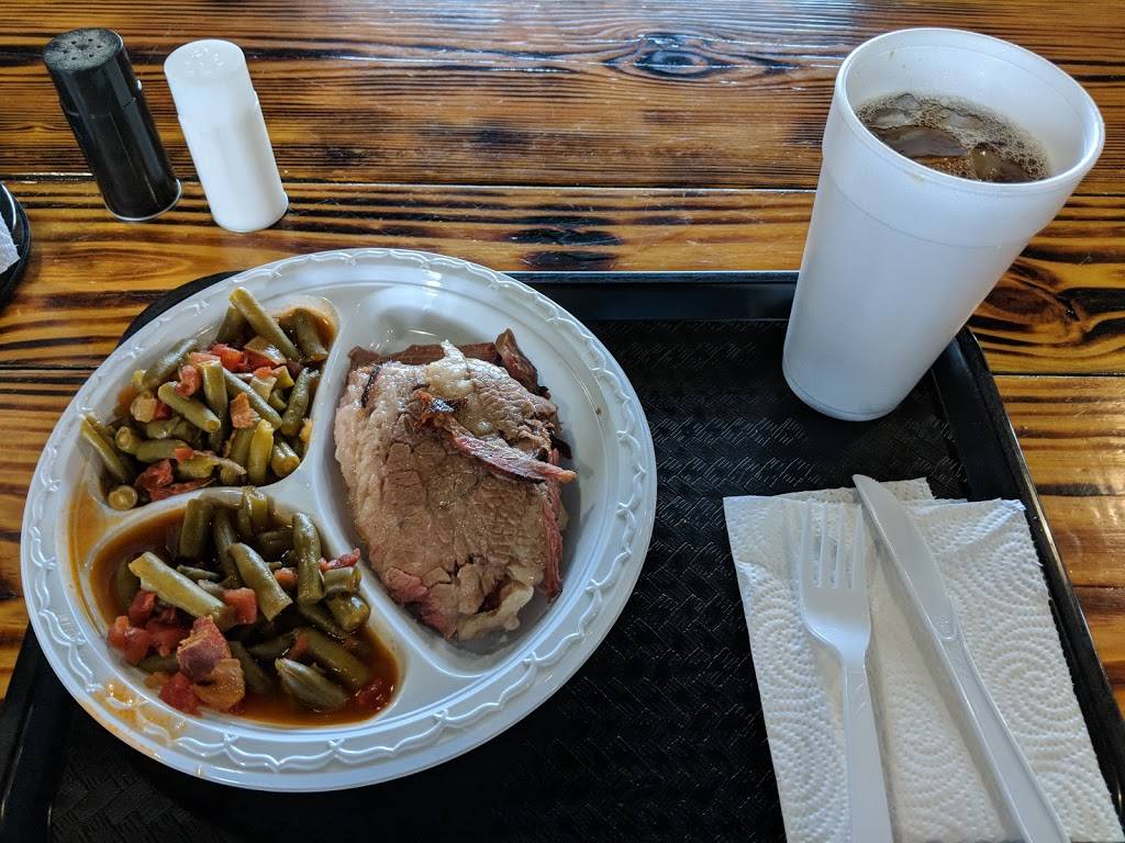 Partners BBQ | restaurant | 204 TX-123, Karnes City, TX 78118, USA | 8307805121 OR +1 830-780-5121