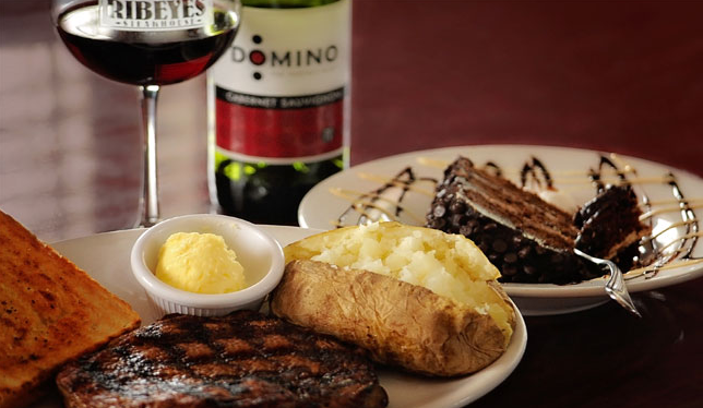 Ribeyes Steakhouse- Mount Olive | restaurant | 211 North Center street, Mt Olive, NC 28365, USA | 9192994199 OR +1 919-299-4199