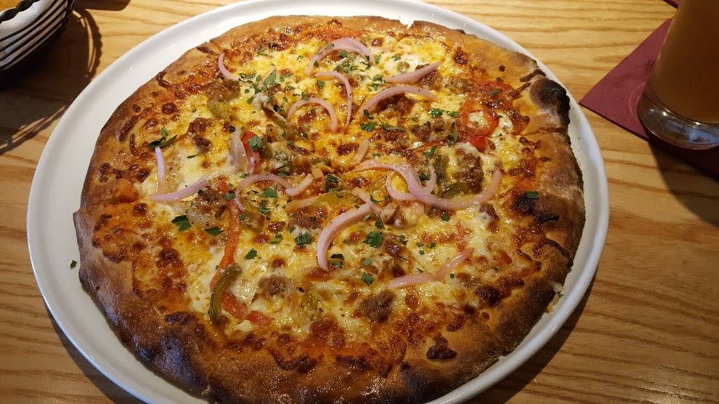 Terza | restaurant | 30 3rd St SE, Rochester, MN 55904, USA | 5072169590 OR +1 507-216-9590