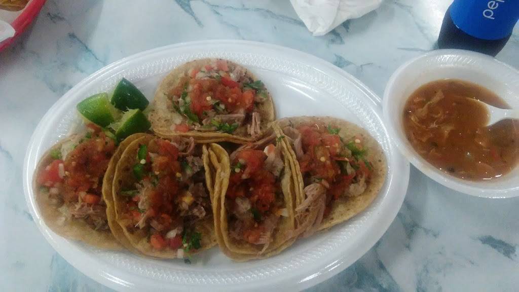 El Jacalito | restaurant | 1225 W 4th St, Sterling, IL 61081, USA | 8156253404 OR +1 815-625-3404