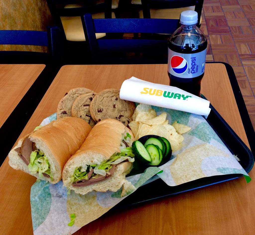 Restaurant SUBWAY | meal takeaway | Plaza Gatineau, 381 Boulevard Maloney E Local 5, Gatineau, QC J8P 7E9, Canada | 8196431114 OR +1 819-643-1114